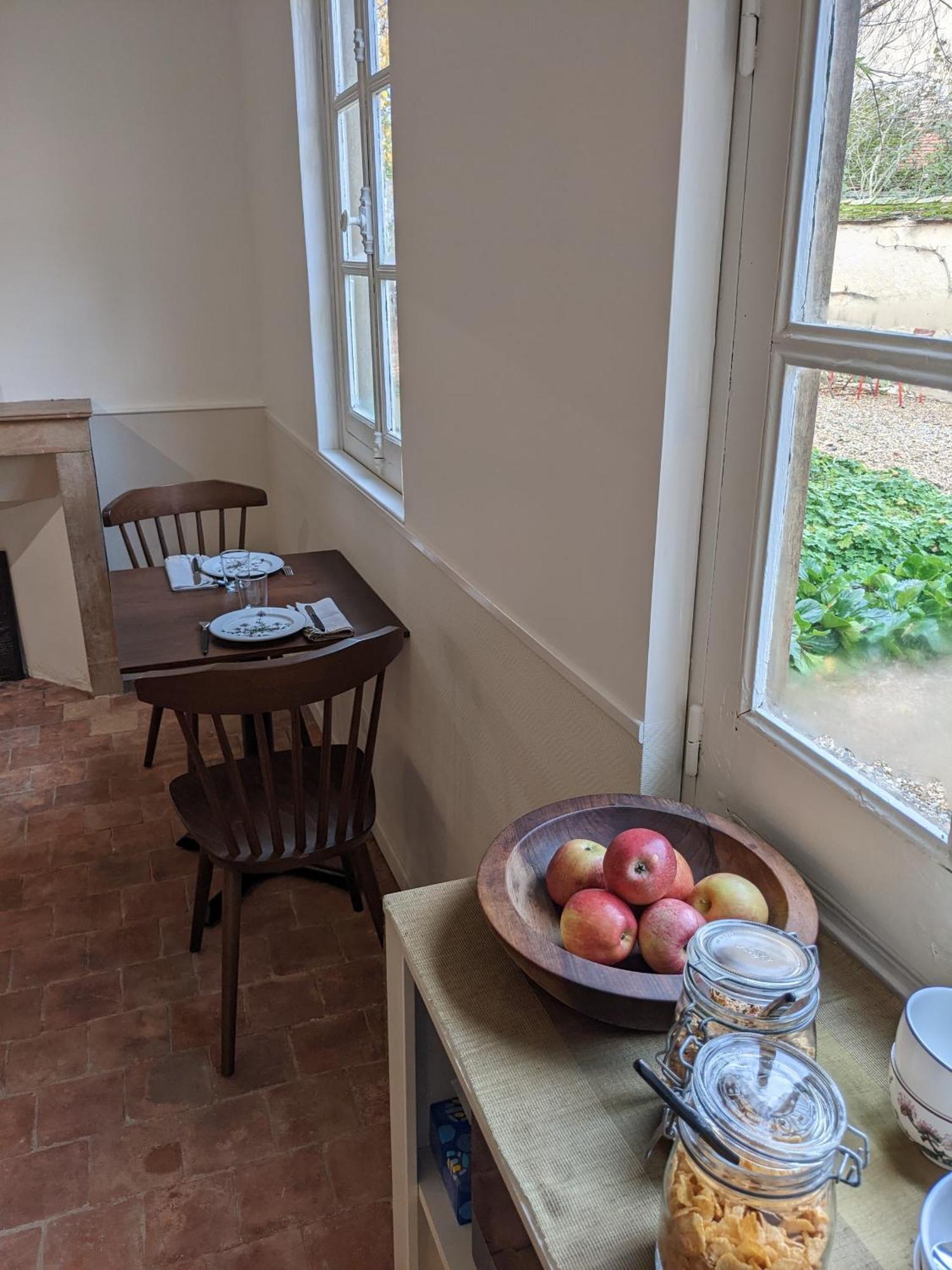 Le 14 Faubourg Bed & Breakfast Beaune  Exterior foto